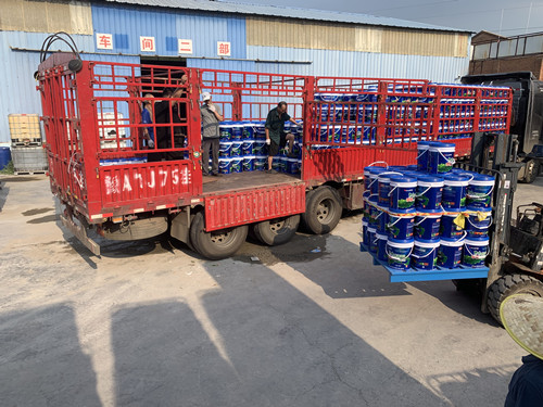 30噸摩根肥裝車中1 30噸摩根肥裝車中1