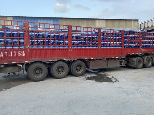 30噸摩根肥裝車完成 30噸摩根肥裝車完成