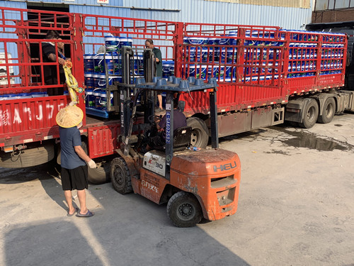 30噸摩根肥裝車中2 30噸摩根肥裝車中2